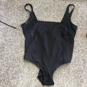 SKIMS 3X like new black bodysuit